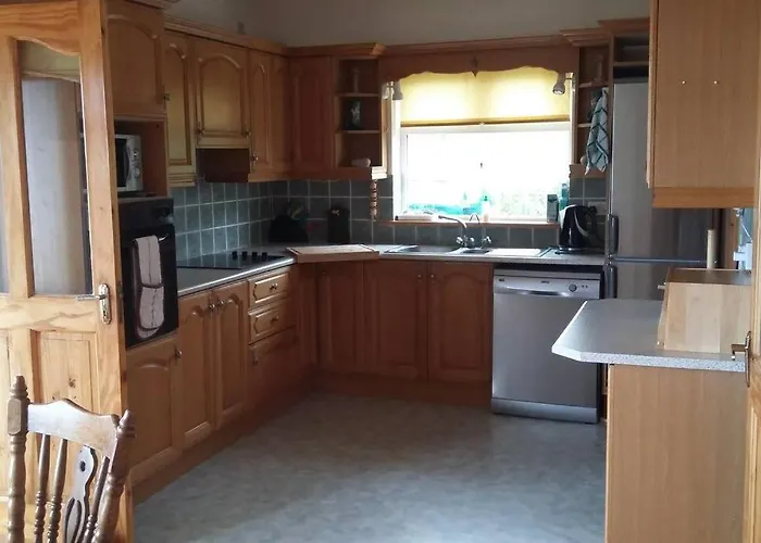 Three Sisters - 7km To Dingle 度假居 巴里菲尔特