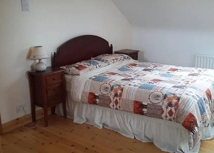 Three Sisters - 7km To Dingle 度假居 巴里菲尔特