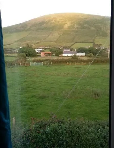 Three Sisters - 7km To Dingle 度假居 巴里菲尔特
